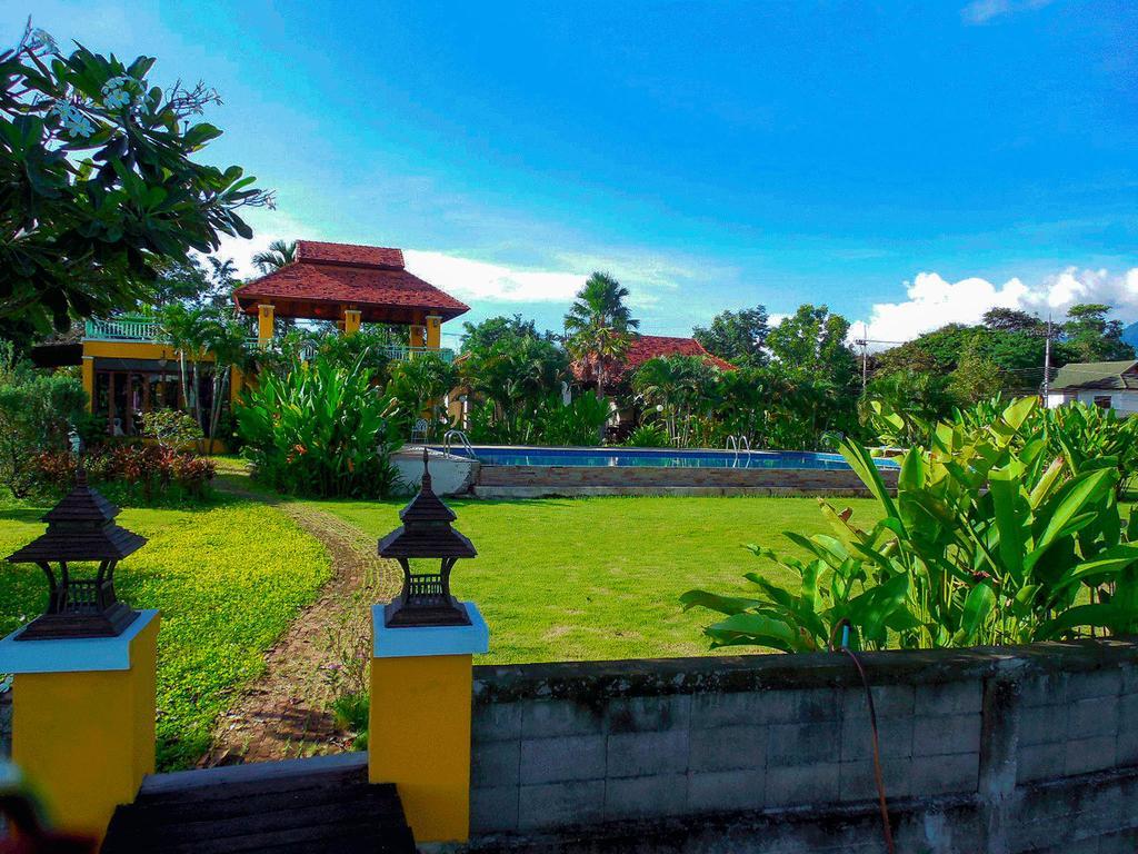 Palm Spa Village Resort Mae Rim Luaran gambar