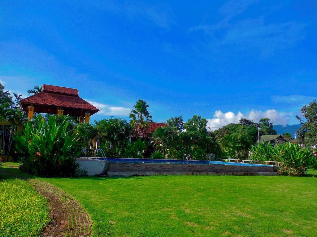 Palm Spa Village Resort Mae Rim Luaran gambar