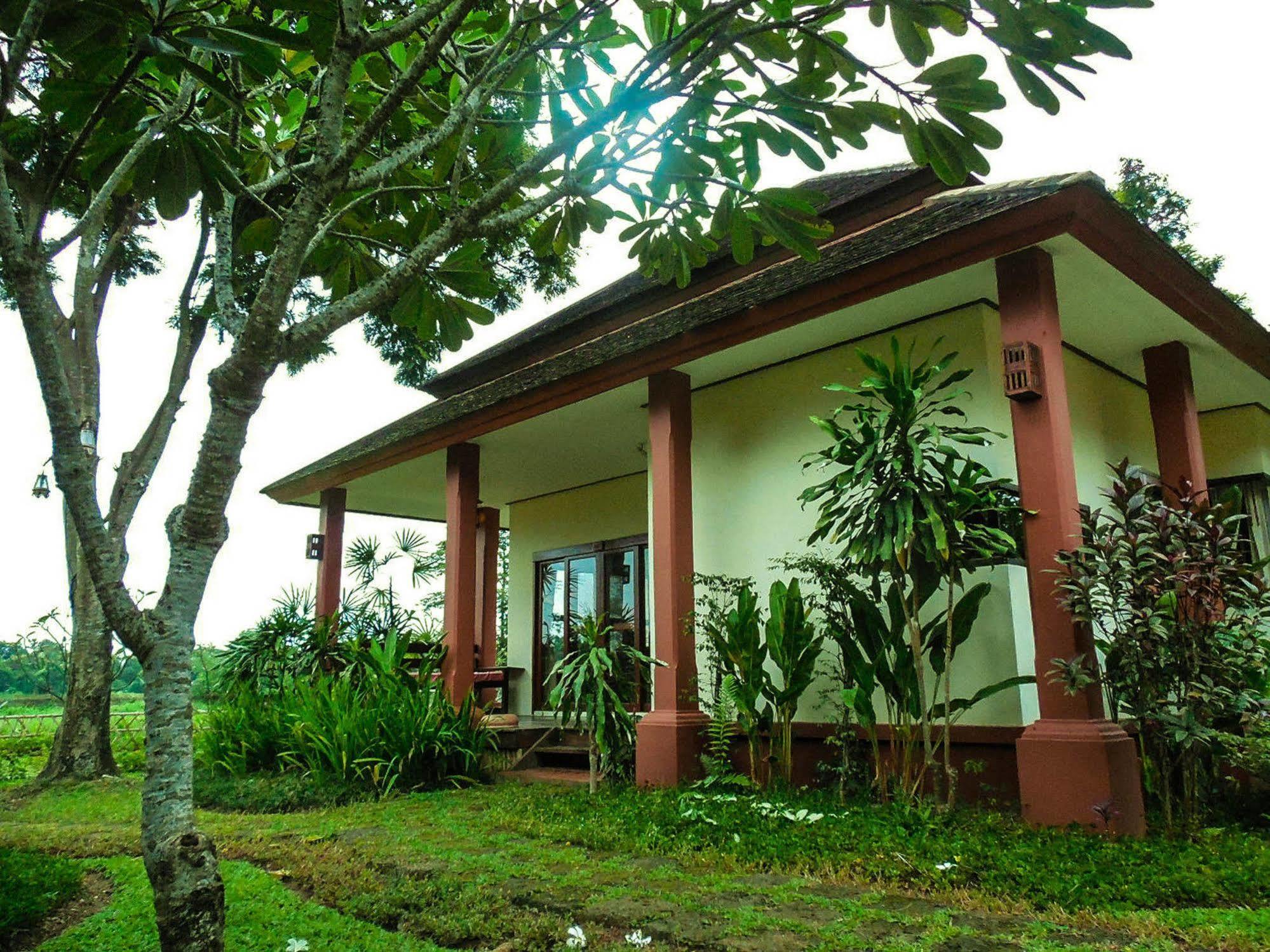 Palm Spa Village Resort Mae Rim Luaran gambar
