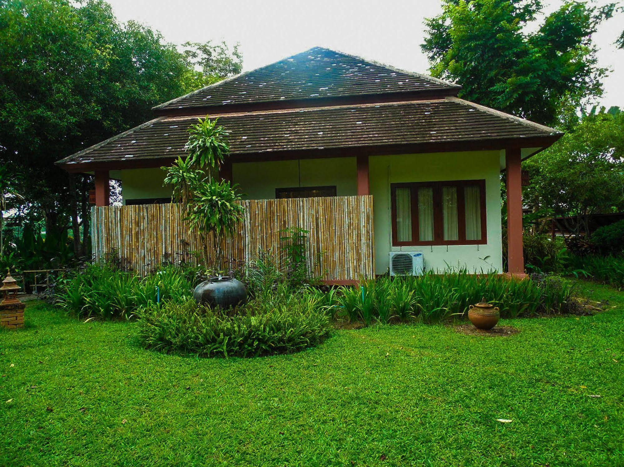 Palm Spa Village Resort Mae Rim Luaran gambar