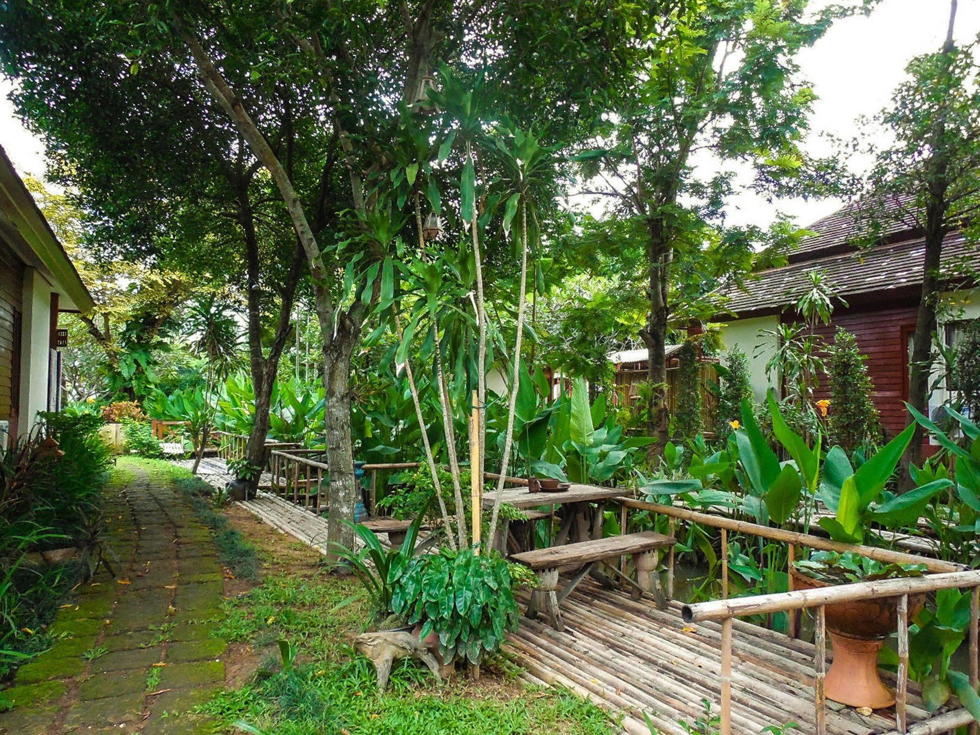 Palm Spa Village Resort Mae Rim Luaran gambar